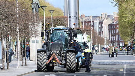 'Out of Trump's playbook': Fuel protests brought complaints against both demonstrators and government