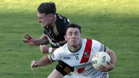 Milltown lay out Championship credentials with double digit opening round win