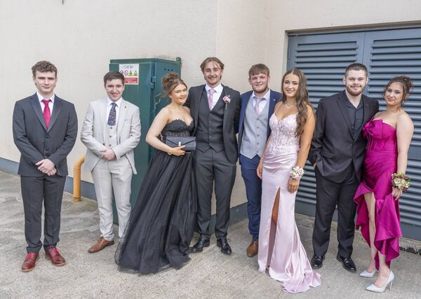 Brandon Leigh, Alex Kelly, Lucy Jordan, Oisin O'Neill, Kieran Dunne, Evelyn Radics. Arron Buckley and Loredana Iacob