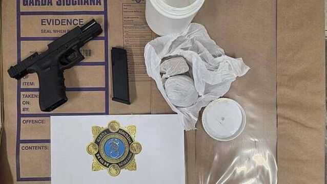 Man arrested after a pistol, ammunition and diamorphine seized in Co Limerick
