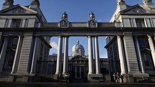 Gardaí investigate discovery of man’s body in Drogheda Gardaí investigate discovery of man’s body in Drogheda