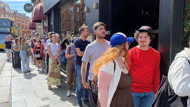 Hundreds queue on George's Street in Dublin to buy glasses to watch rare eclipse
