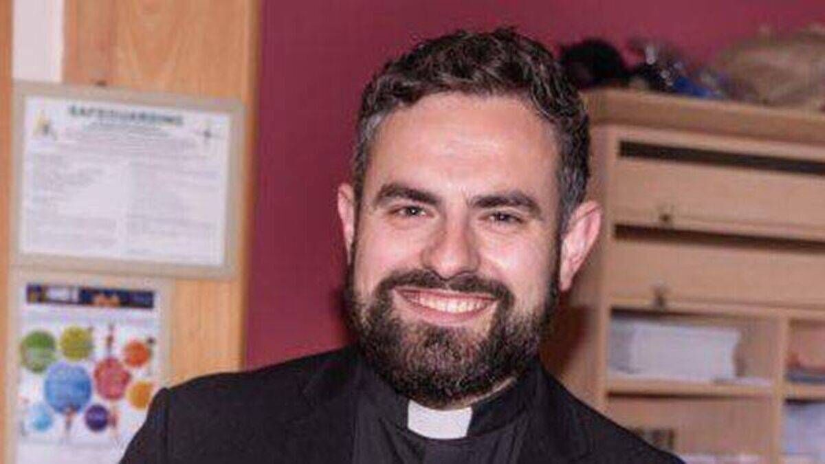 Popular Kildare priest to leave parish