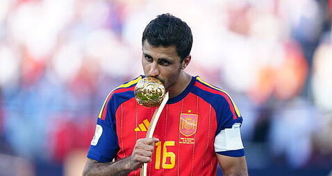 Rodri completes Barcelona switch after glittering career at Manchester City