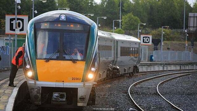 Delays of up to 90 minutes expected after signalling issue with Irish Rail