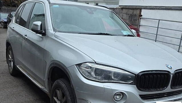 Three teenagers appear in court over alleged ramming of Garda car with stolen vehicle