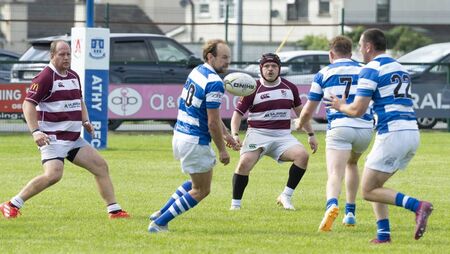 Nine-try Athy off to a flying start 