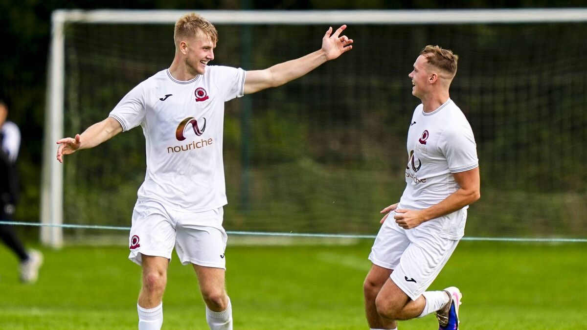 Kearney brace sends Newbridge United into Lumsden final