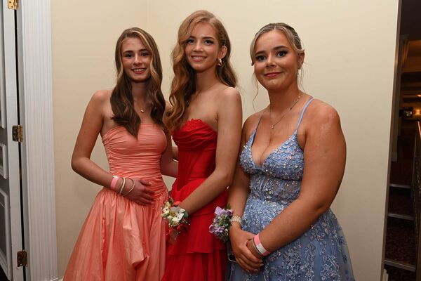 Seren Roberts, Aibi Williams and Honey Thornton 