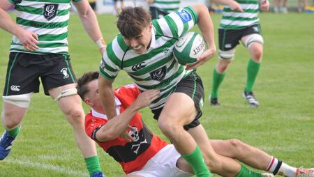 Naas make winning start to AIL season