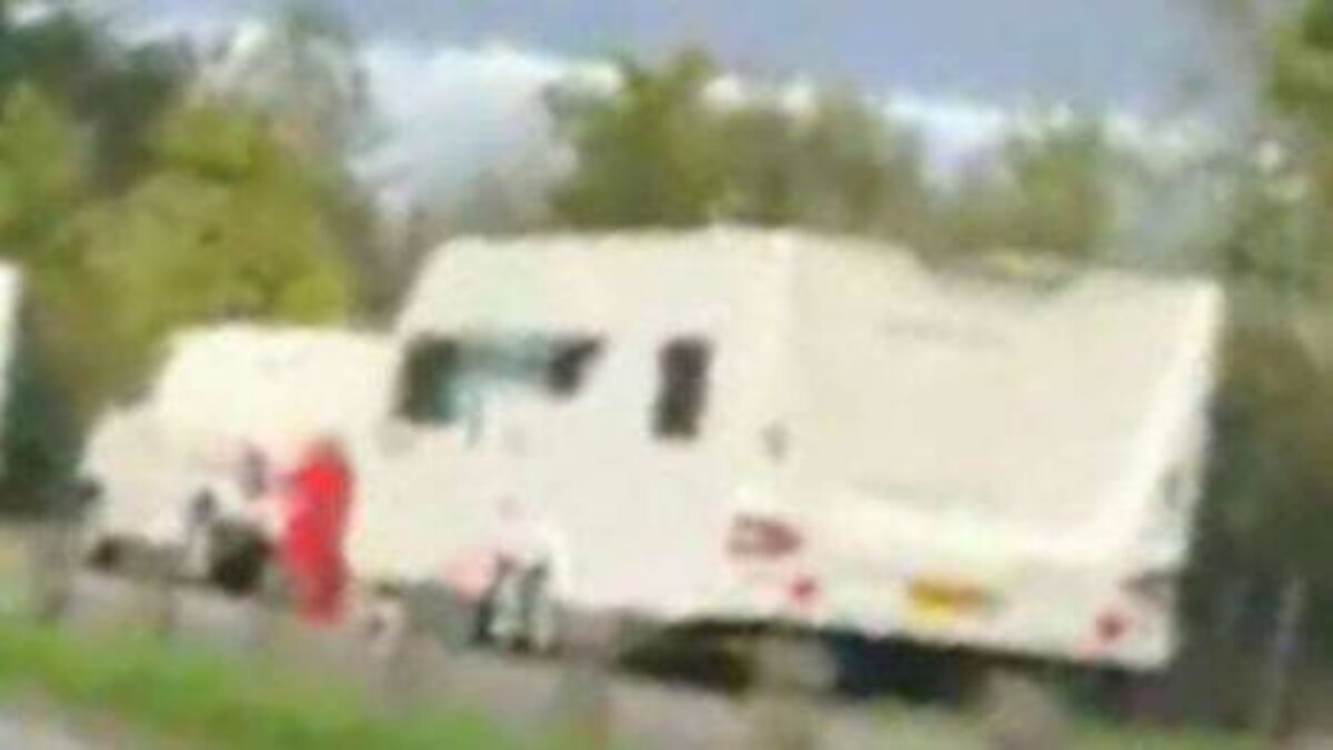 Illegal encampment back on Kildare road